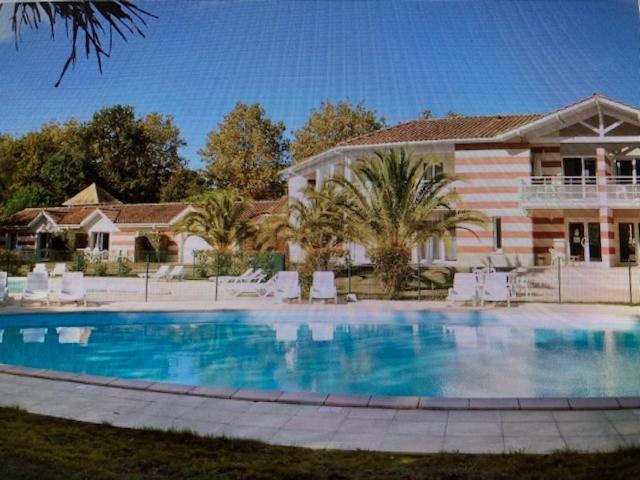 Résidence domaine des sables ROUTE 66 Soulac-sur-Mer Exterior foto